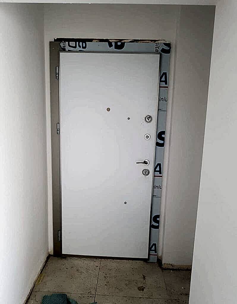 Çeşme Çelik Kapı