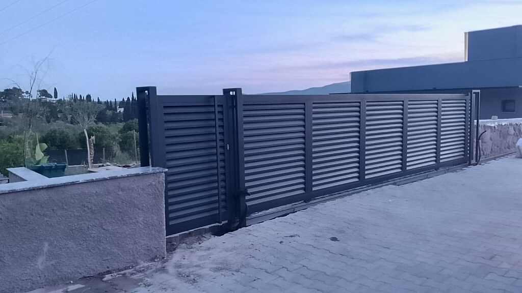 Çeşme Güneş Kırıcı