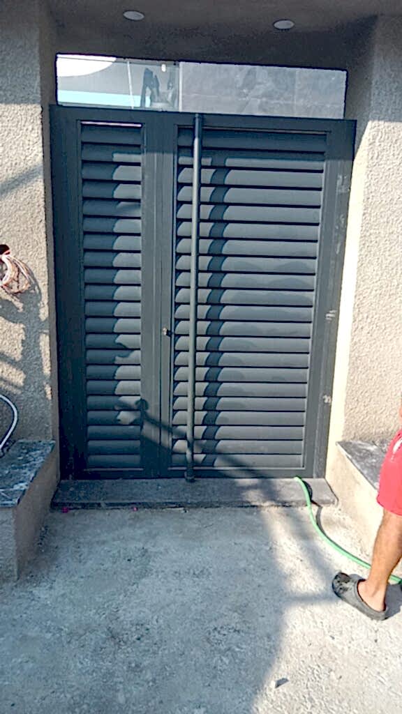 Çeşme Güneş Kırıcı