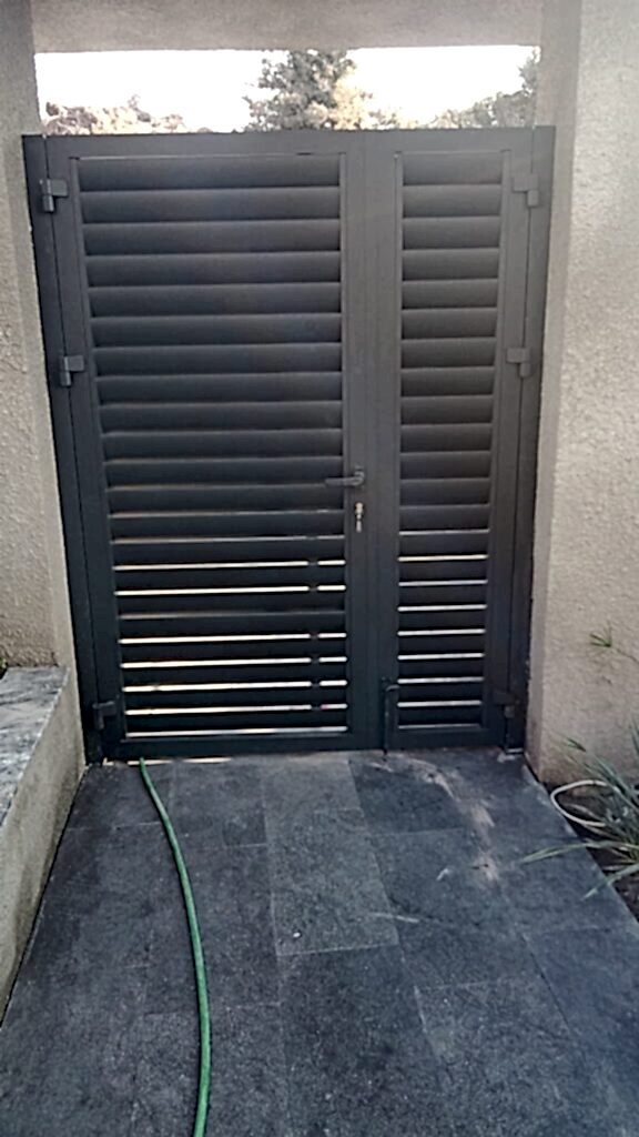 Çeşme Güneş Kırıcı