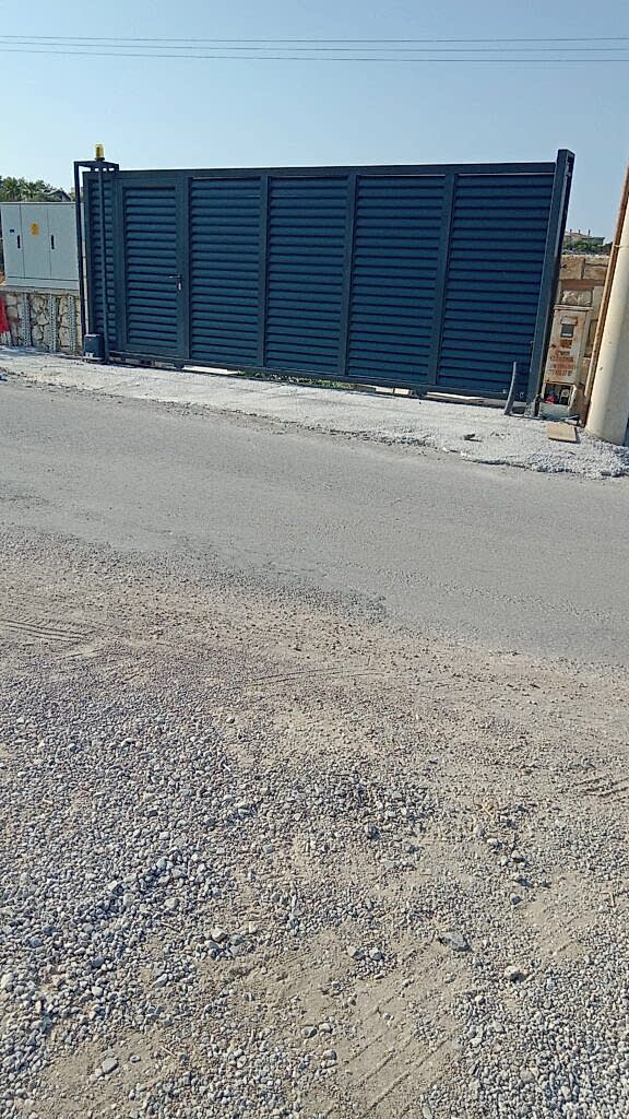 Çeşme Güneş Kırıcı