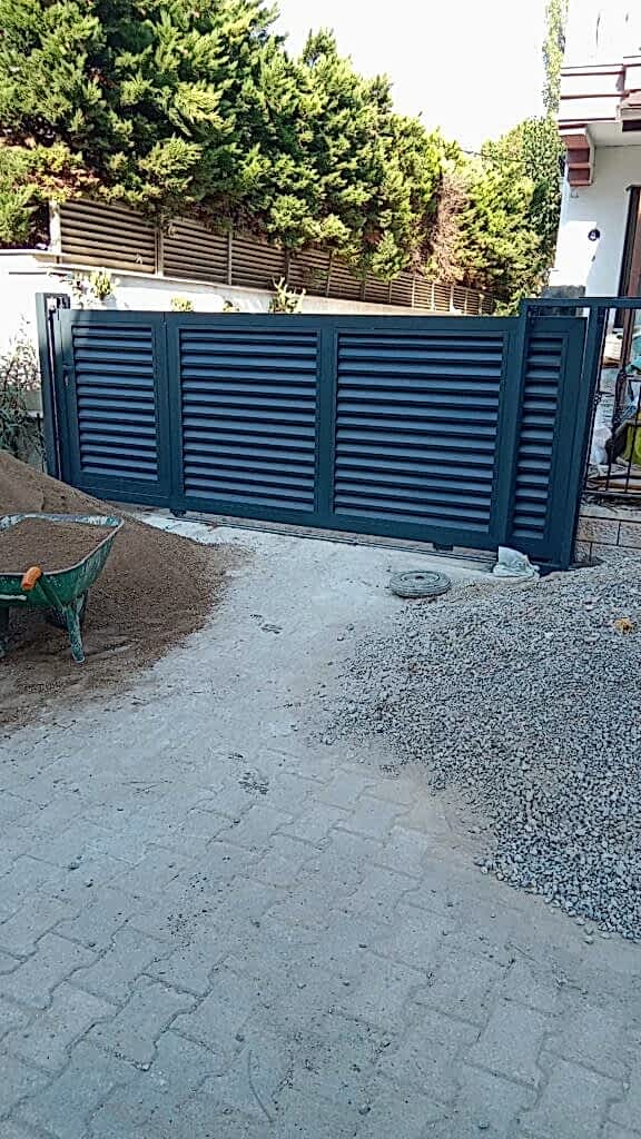 Çeşme Güneş Kırıcı