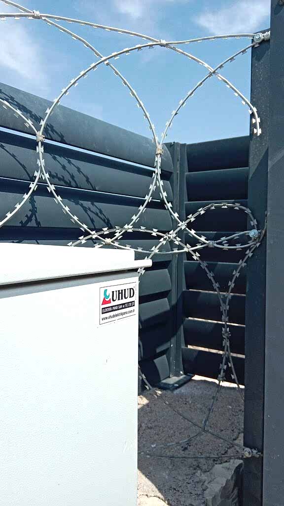 Çeşme Güneş Kırıcı