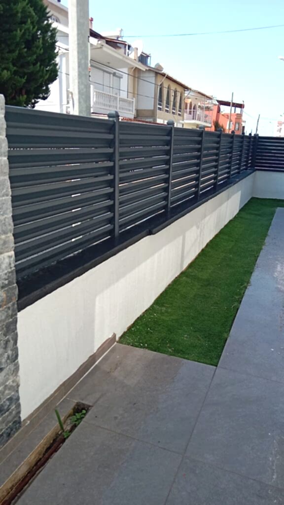 Çeşme Güneş Kırıcı