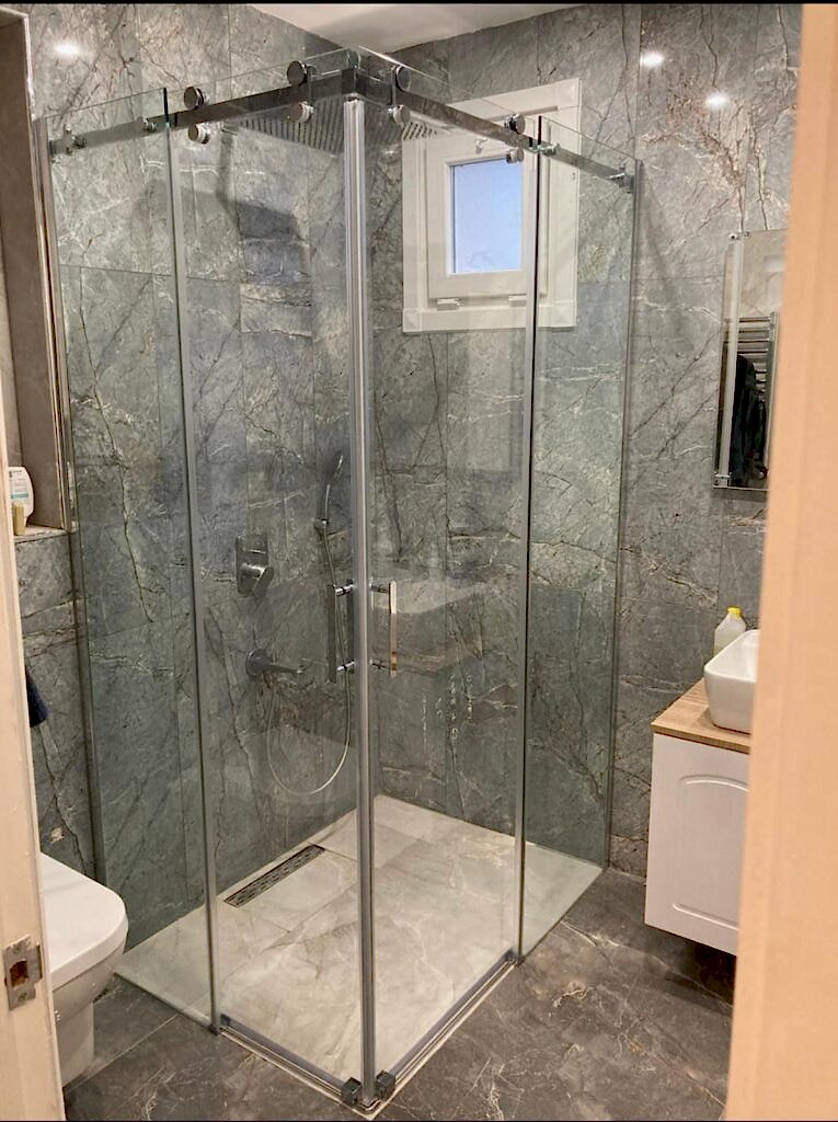 Çeşme Duşakabin Sistemleri