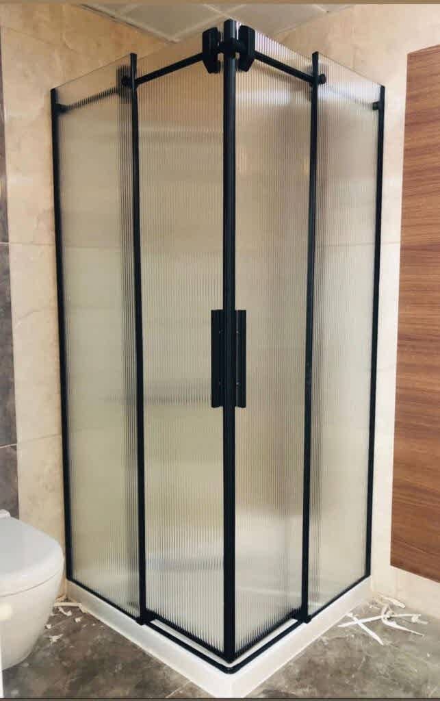 Çeşme Duşakabin Sistemleri